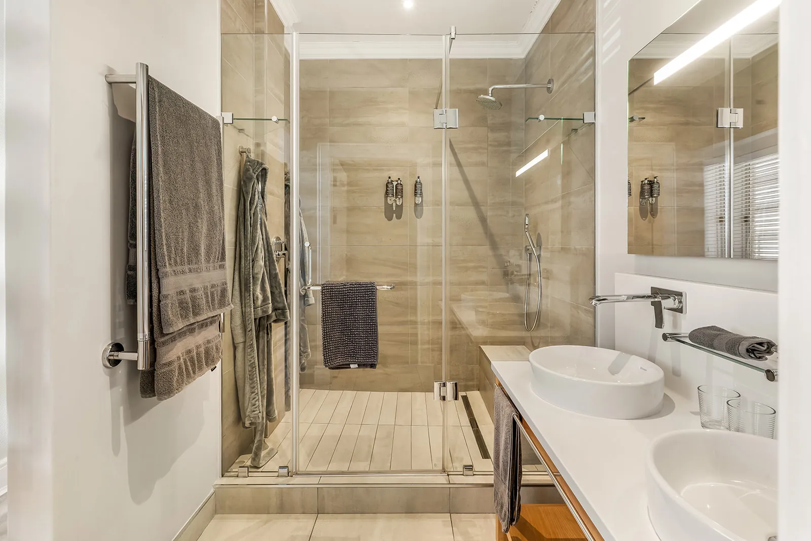 Executive Suite with Balcony — photo 7 | Studio Stay on Sixty6 boutique hotel & accommodation in Sandton